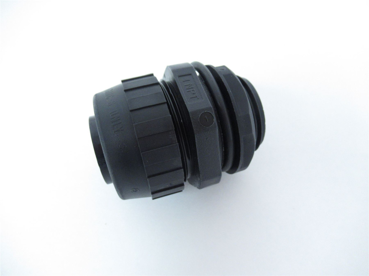 Hubbell P100NBKA; STRAIGHT MALE LT CONN 1 IN NM BLACK