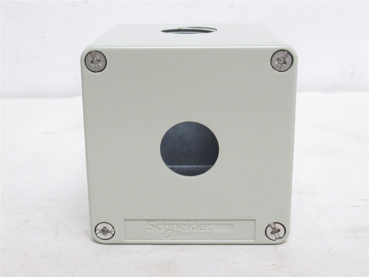 Schneider XAPG19501; Die Cast Empty Control Station 22mm Hole