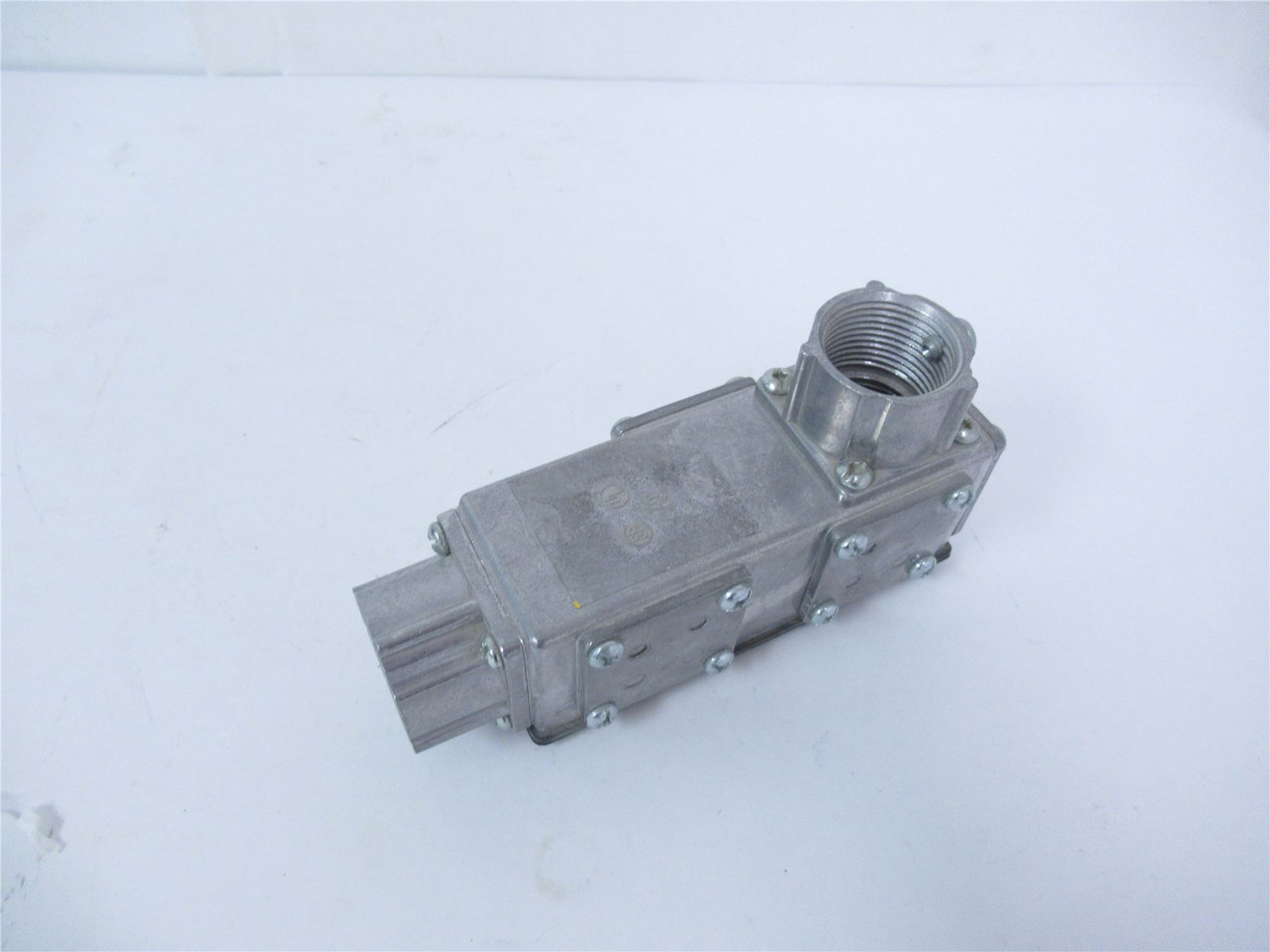 Arlington 932-1; Electrical Fitting 1" 1 LB Combo Cover