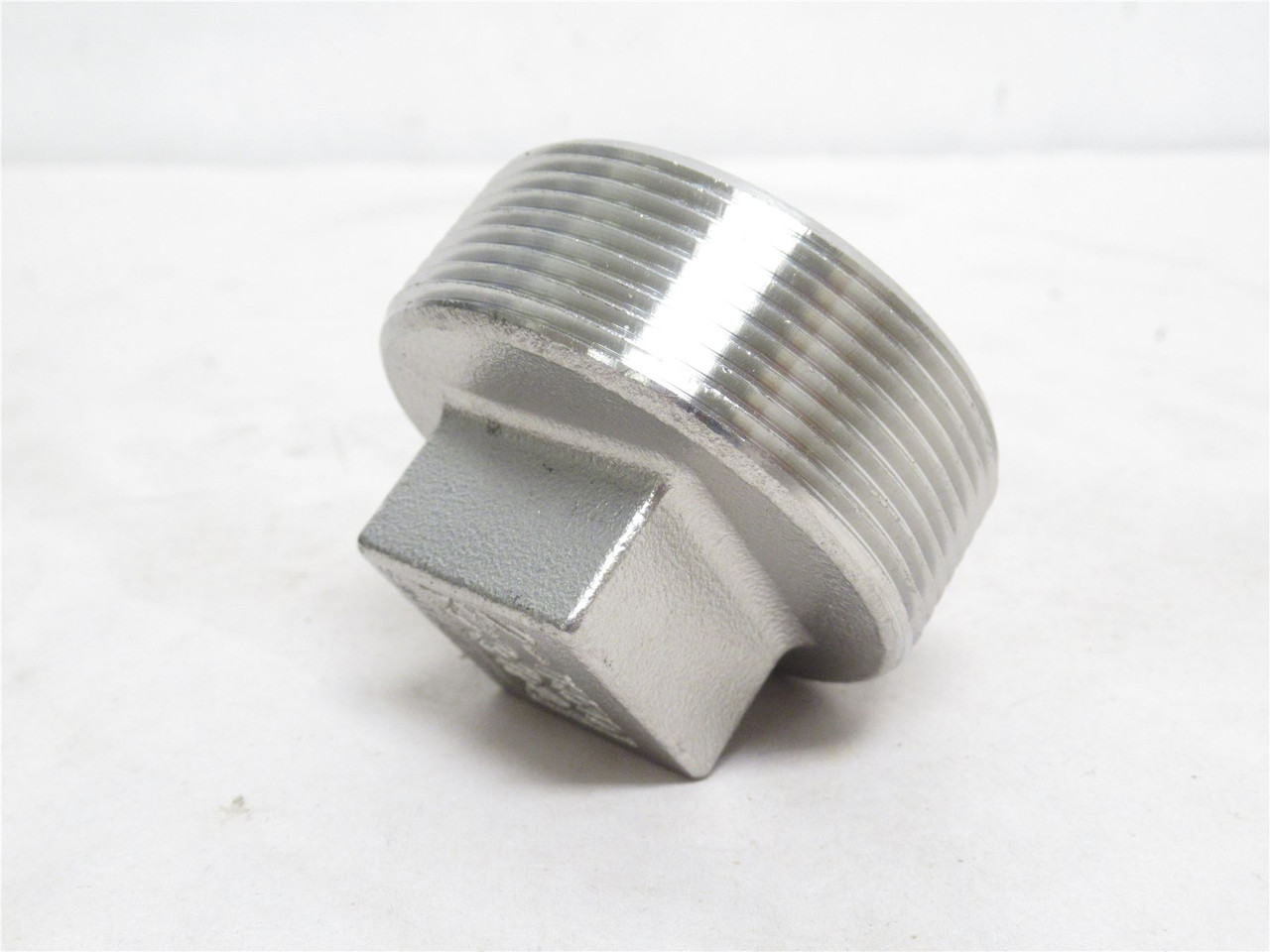 MFG- 40SQ112N020; Square Head Plug; SS-304; 2NPT