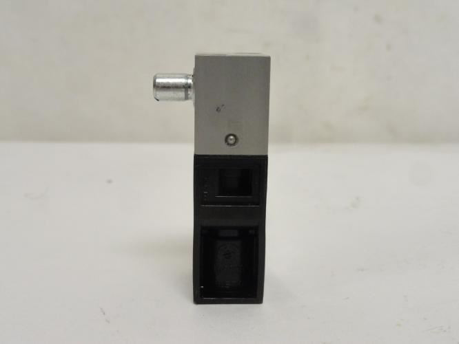 Festo RW/0-3-PK-3; Swivel-Lever Valve; 0-116 PSI