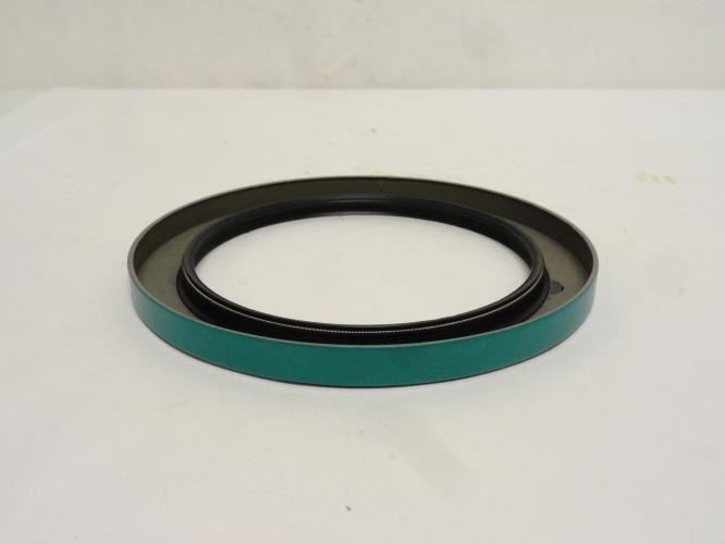 CR 42557; Oil Seal; 4-1/4" ID x 5-5/8" OD x 0.4735" Wide