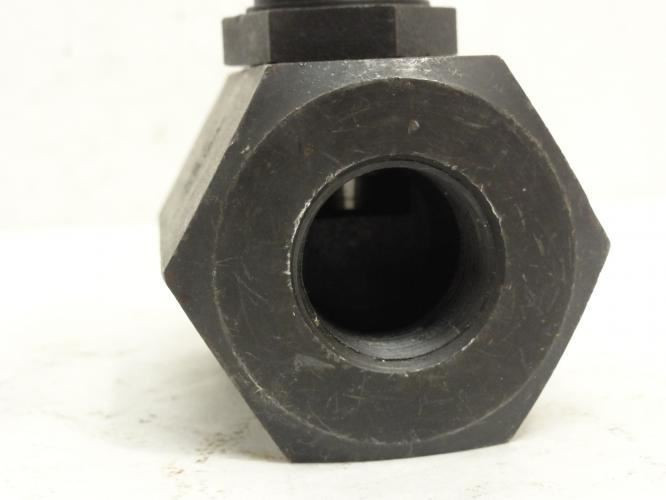 Industry Standard 36X510; Carbon Steel Globe Valve; 3/4 FNPT