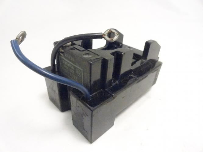 Allen-Bradley 95AB83; Operating Coil 250V; 60Hz; 220V 50Hz