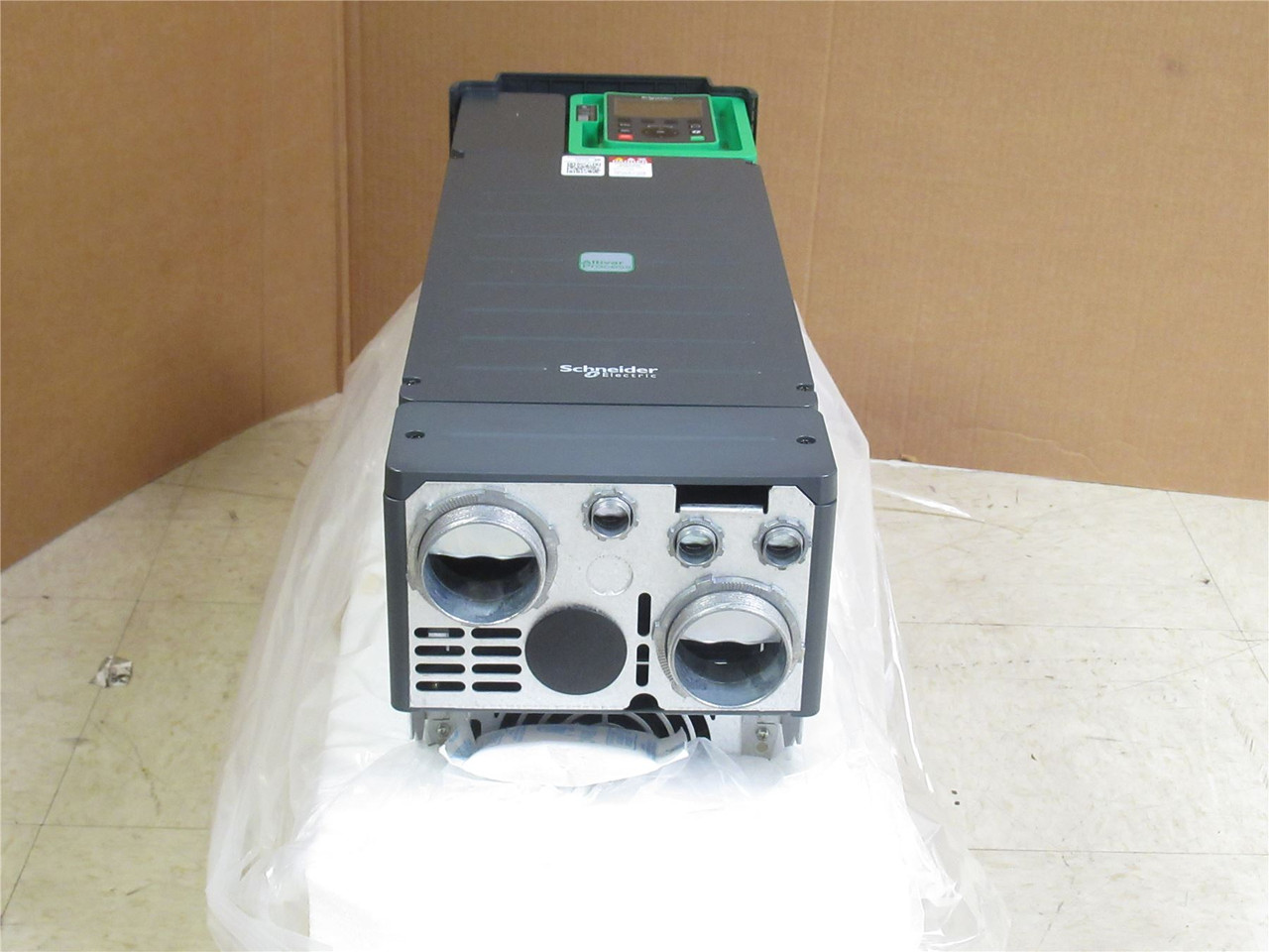 Schneider ATV630D30N4; Altivar AC Drive; 40HP; 380-480VAC