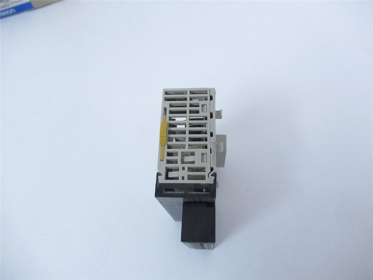 Omron CJ1W-OC211 (SL); Module Digital Output 16x Relay Output