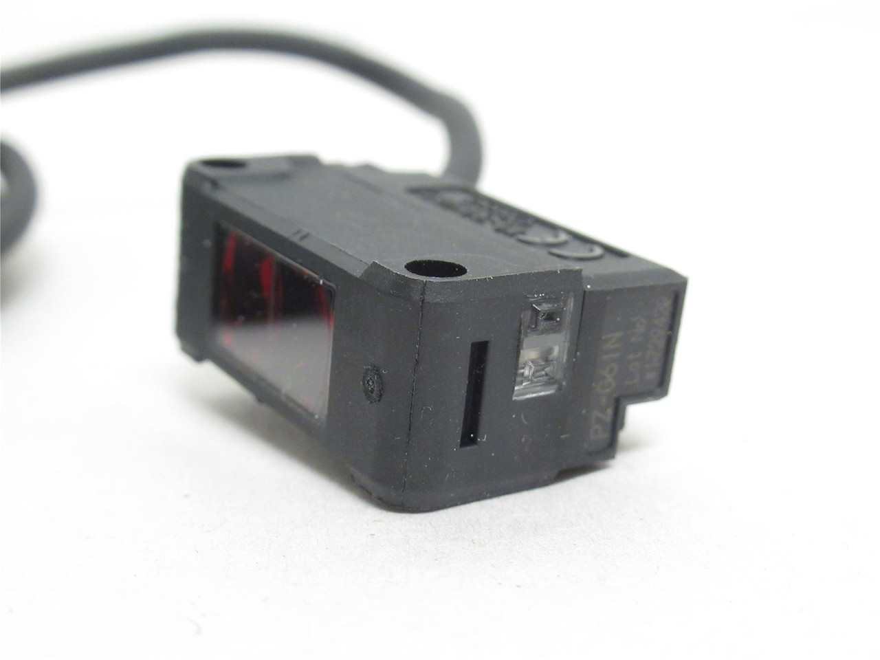 Keyence PZ-G61N; Photo Electric Sensor 10-30VDC; NPN; 2m Wire