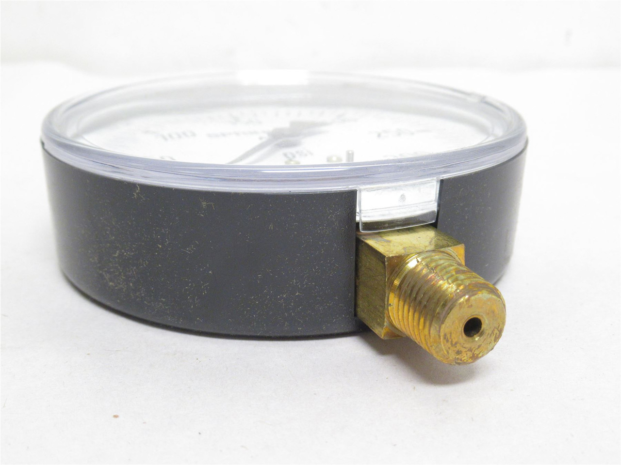 Wika 111.10SP.100; Pressure Gauge; 0-300PSI; 3-1/2" Dial