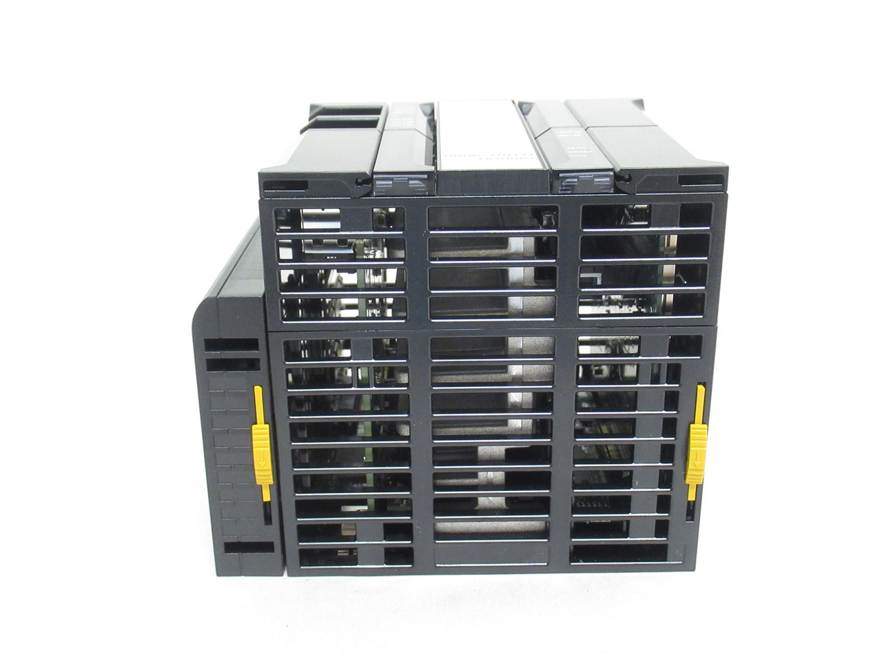 Omron NJ101-9000; Machine Automation Controller; 5VDC; 32 In