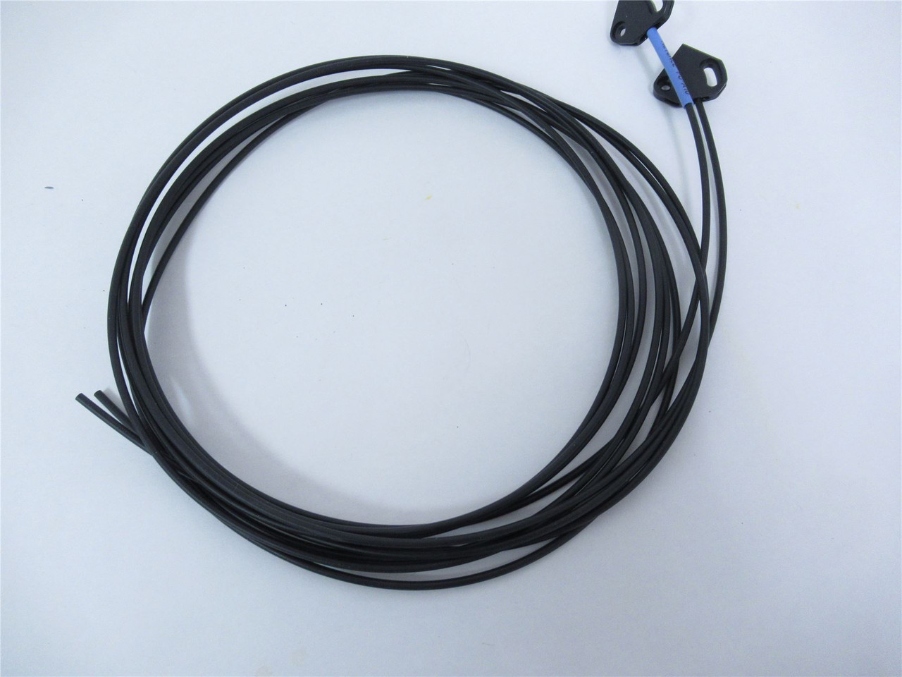 Keyence FU-A10; Fiber Optic Sensor