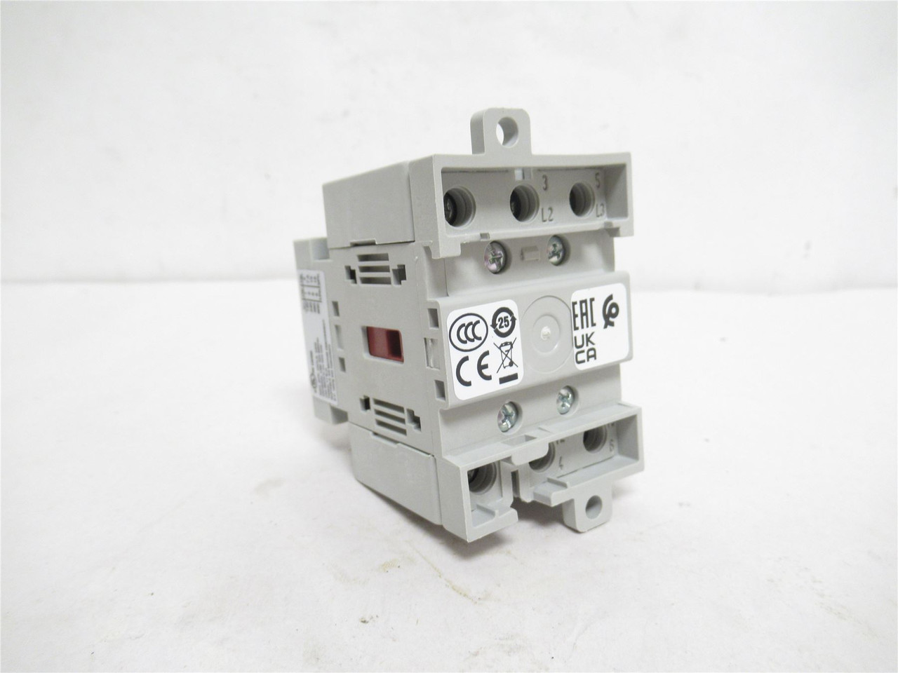 Allen-Bradley 194E-E32-1753; IEC Load Switch; 32A; 600VAC; 3P