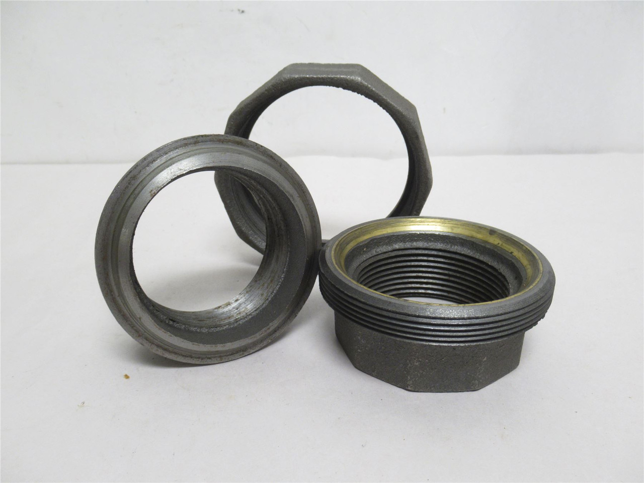 Industry-Std 1LCB2; Malleable Iron Pipe Coupler; 2-1/2NPT