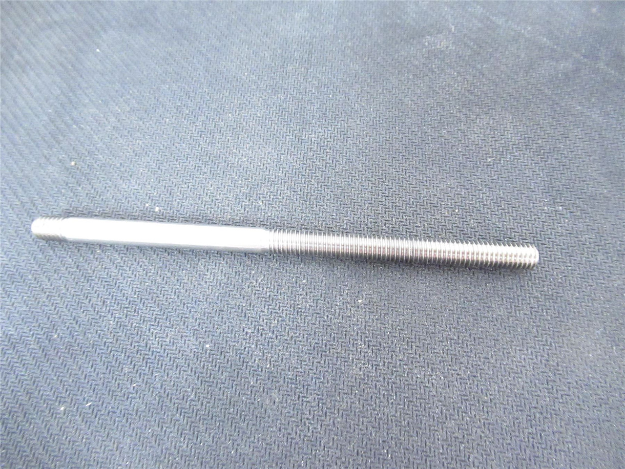 Harpak Ulma 2329645; Shaft threaded 5"