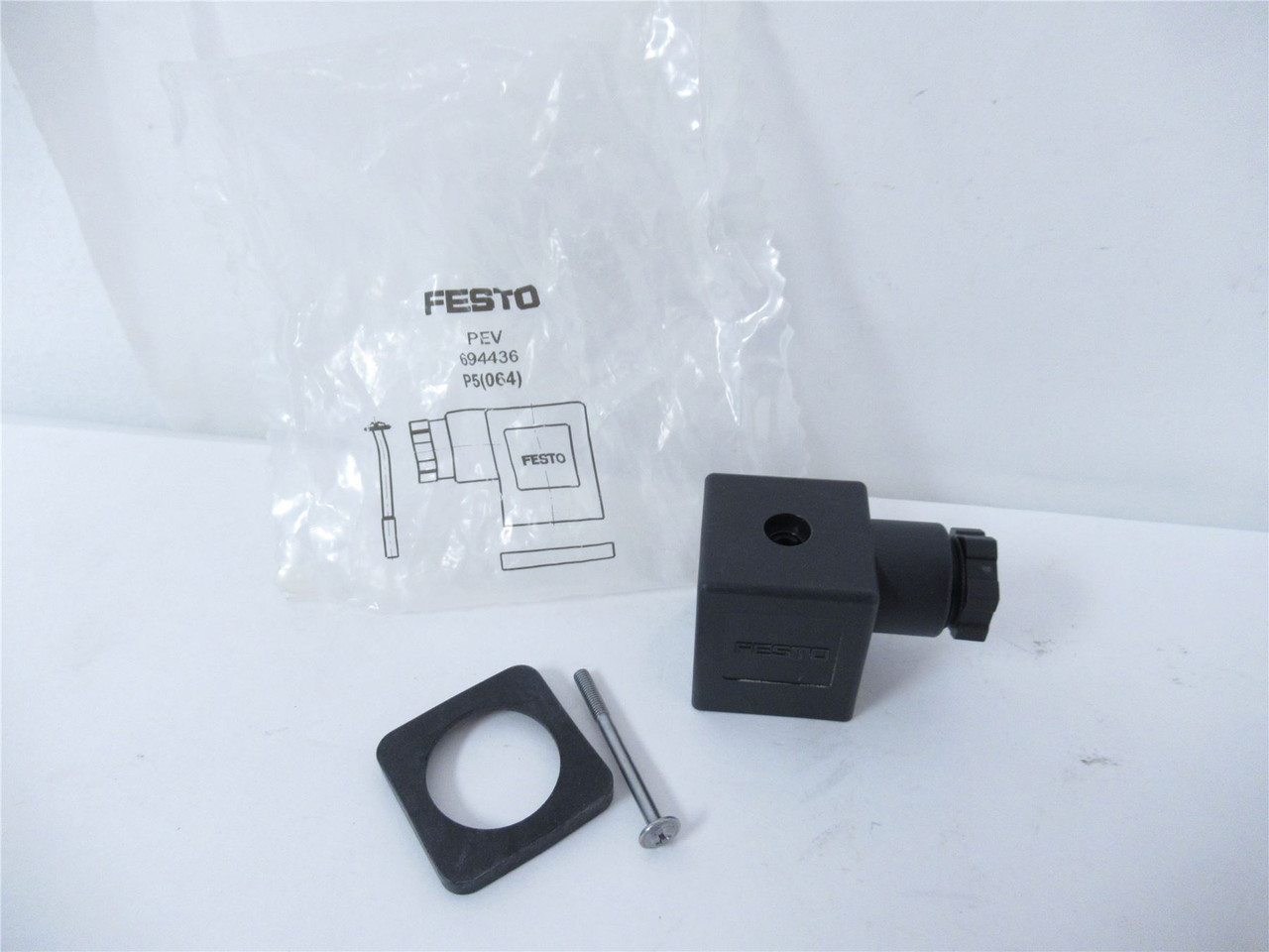 Festo PEV; Connector Socket 10 AMP 3 Pole 260VAC 694436
