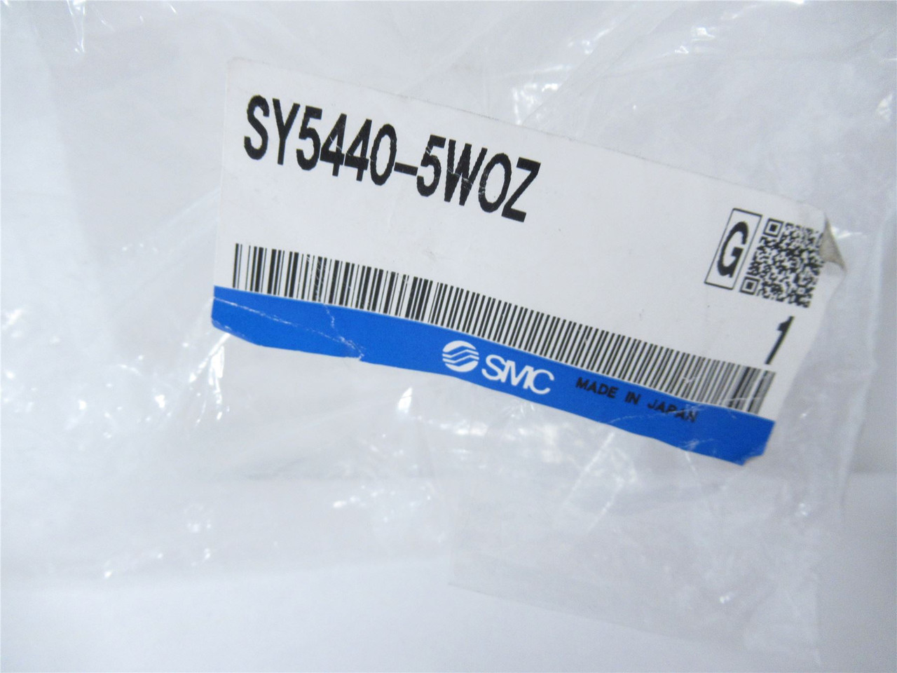 SMC SY5440-5W0Z; Pneumatic Solenoid Valve 4/5 Port 24 VDC