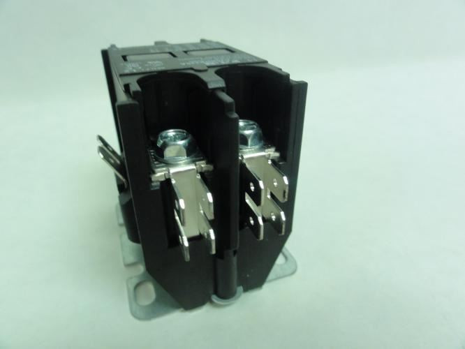 Eaton C25BNB225A; Contactor 25A; 600V; 2P; Coil: 120VAC