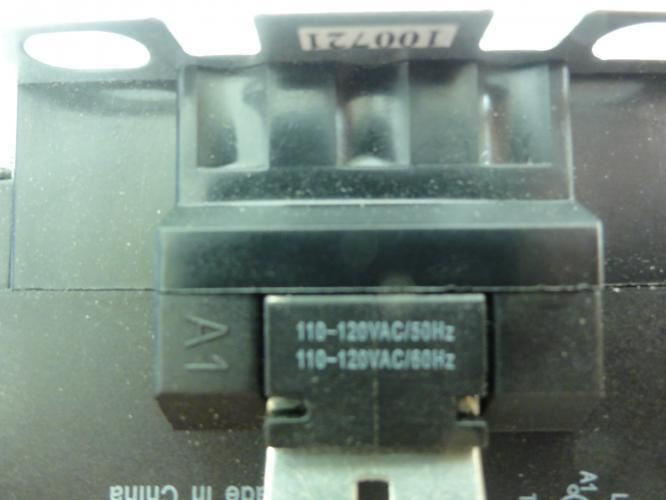 Eaton C25CNB130A; Contactor 30A; 600V; 1P; Coil: 120VAC