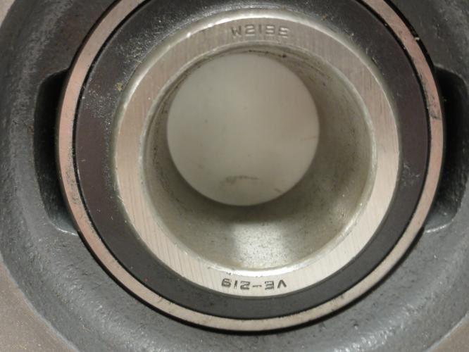 Browning VF4E-219; Flange Bolt; 1-3/16"ID 4-Bolt; NO Collar