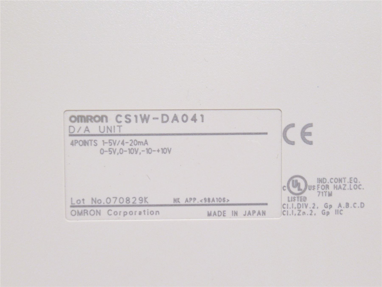 Omron CS1W-DA041; Controller; CS1 Special I/O Unit