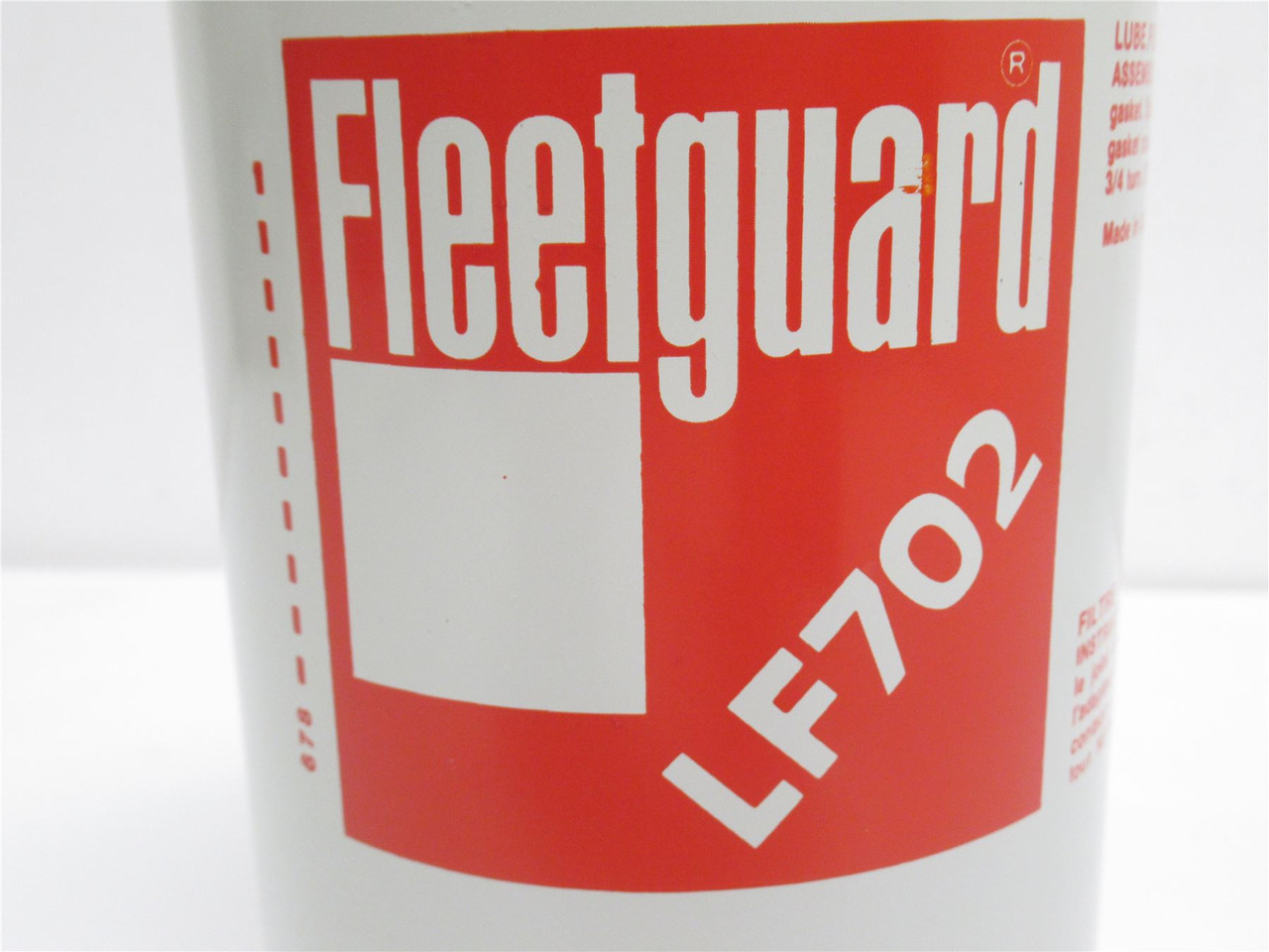 Fleetguard LF702; Full-Flow Spin-On Lube Filter
