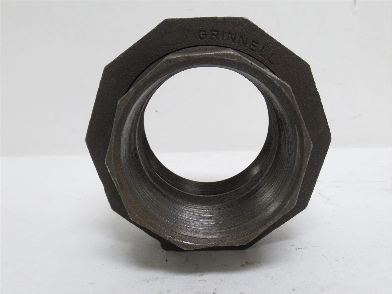 Industry-Std  2WU83; Malleable Iron Pipe Coupler; 2-1/2NPT