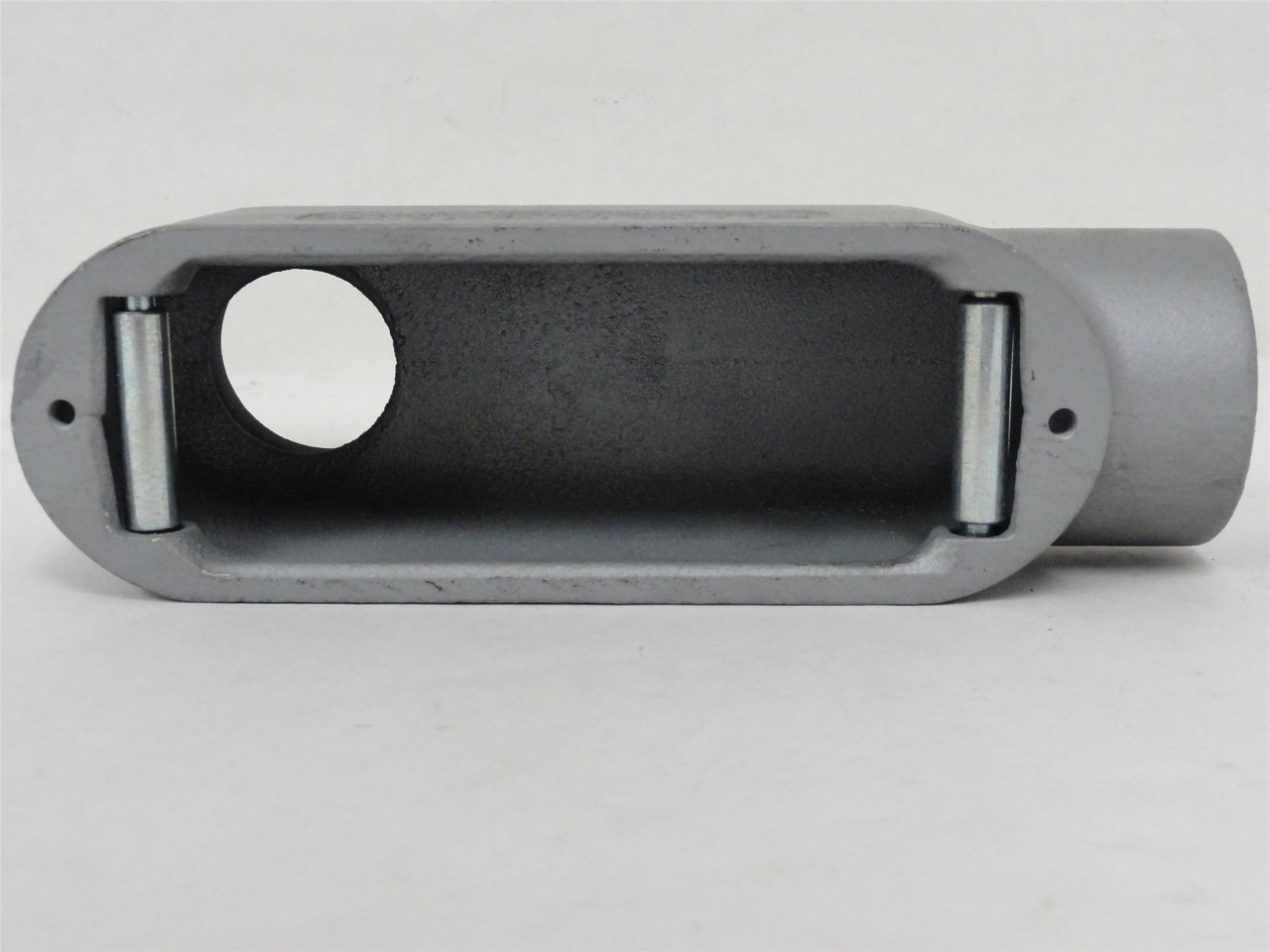 Appleton LB-150M; Threaded Conduit Body; 1-1/2"; Form 35