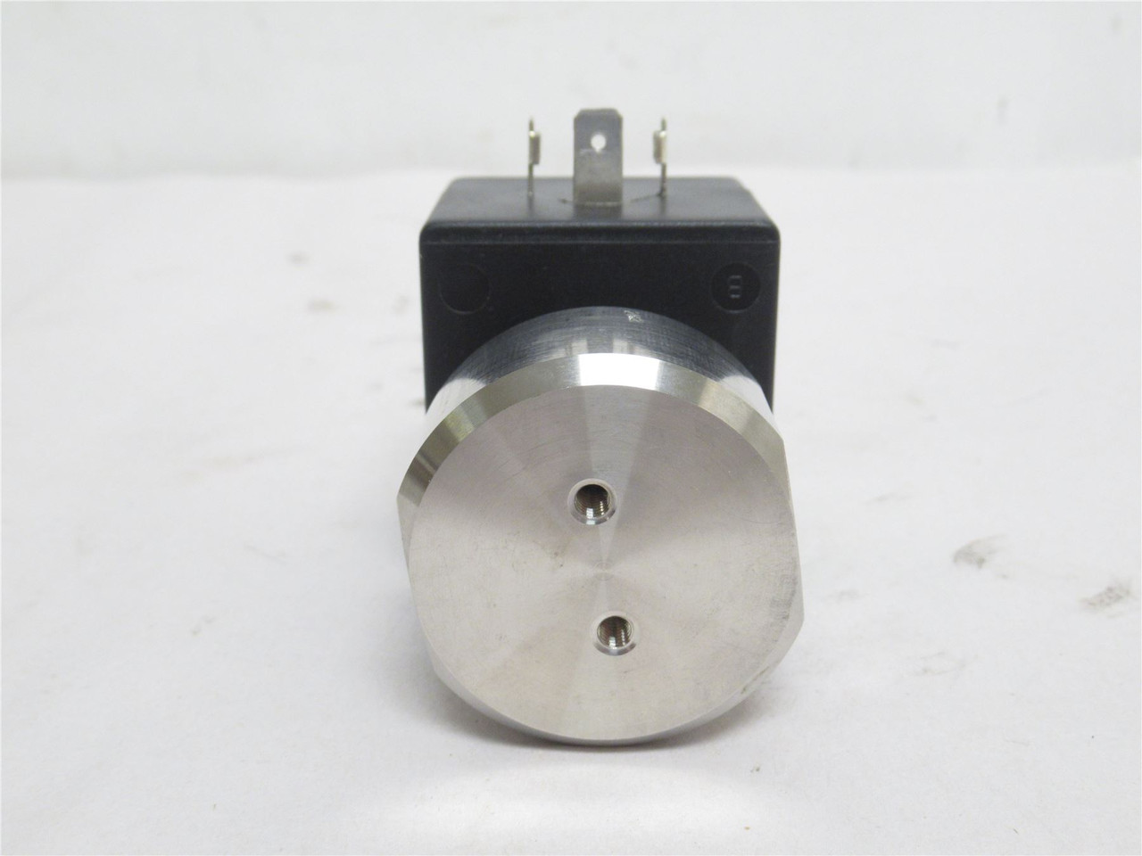 Asco SCE272A050V; Solenoid Air Valve; SS; 1/4NPT; 10BAR; 120V