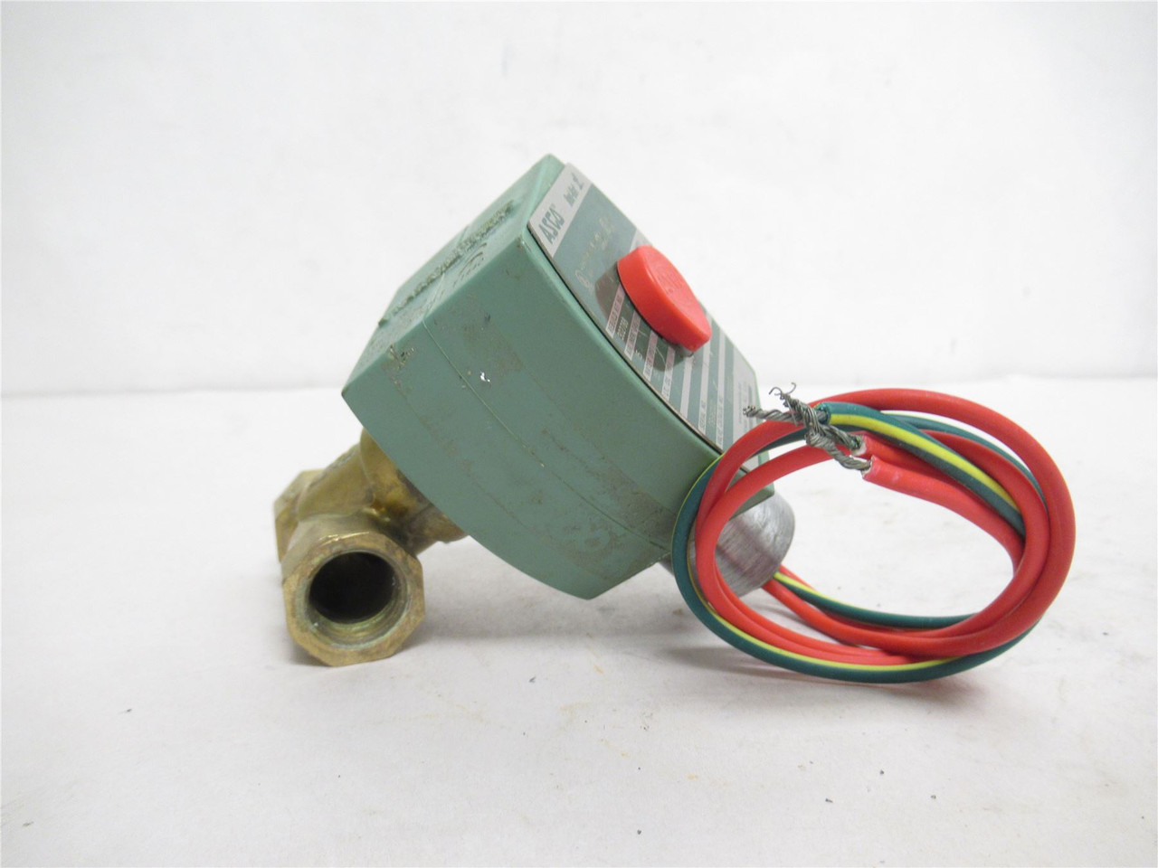 Asco 8030G013; Brass Solenoid Valve; 3/8NPT; 15PSI 110/120VAC