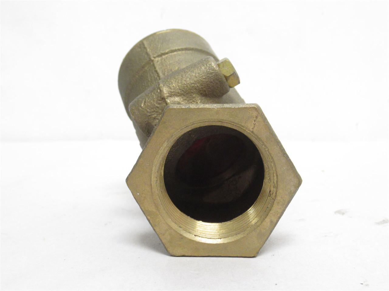 Nibco NL7300B; Bronze Wye Check Valve; 1-1/4NPT; 200PSI CWP