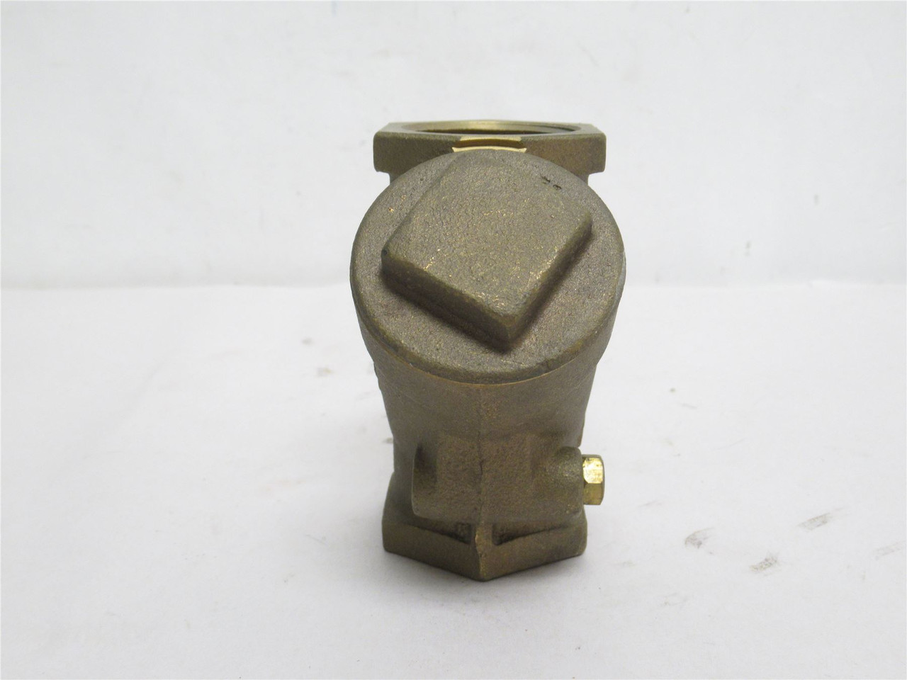 Nibco NL7300B; Bronze Wye Check Valve; 1-1/4NPT; 200PSI CWP