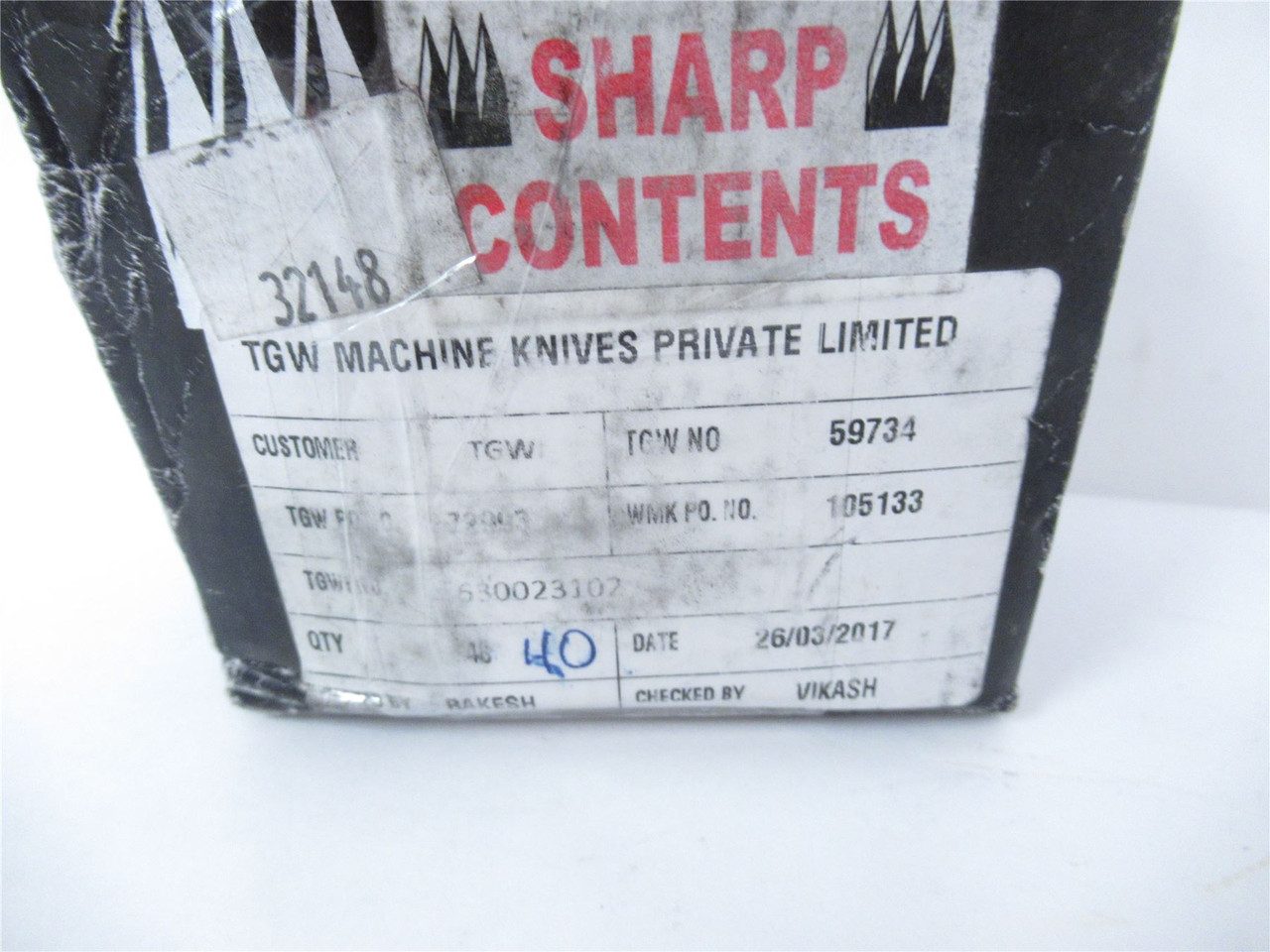 TGW 72993/32148; Box-40 Blades