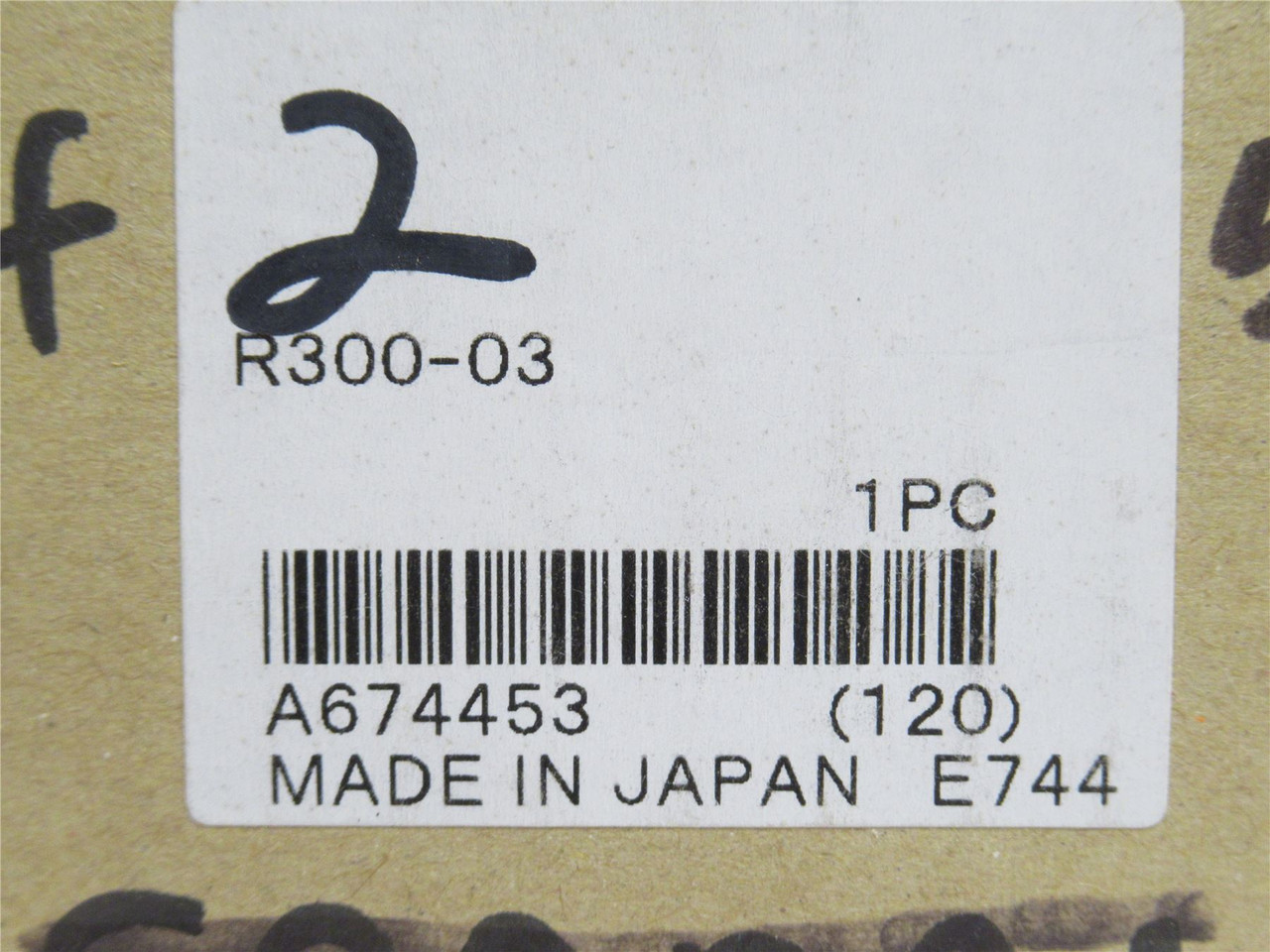 Koganei R300-03; Air Pressure Regulator 3/8 x 1/4NPT; W/Gauge