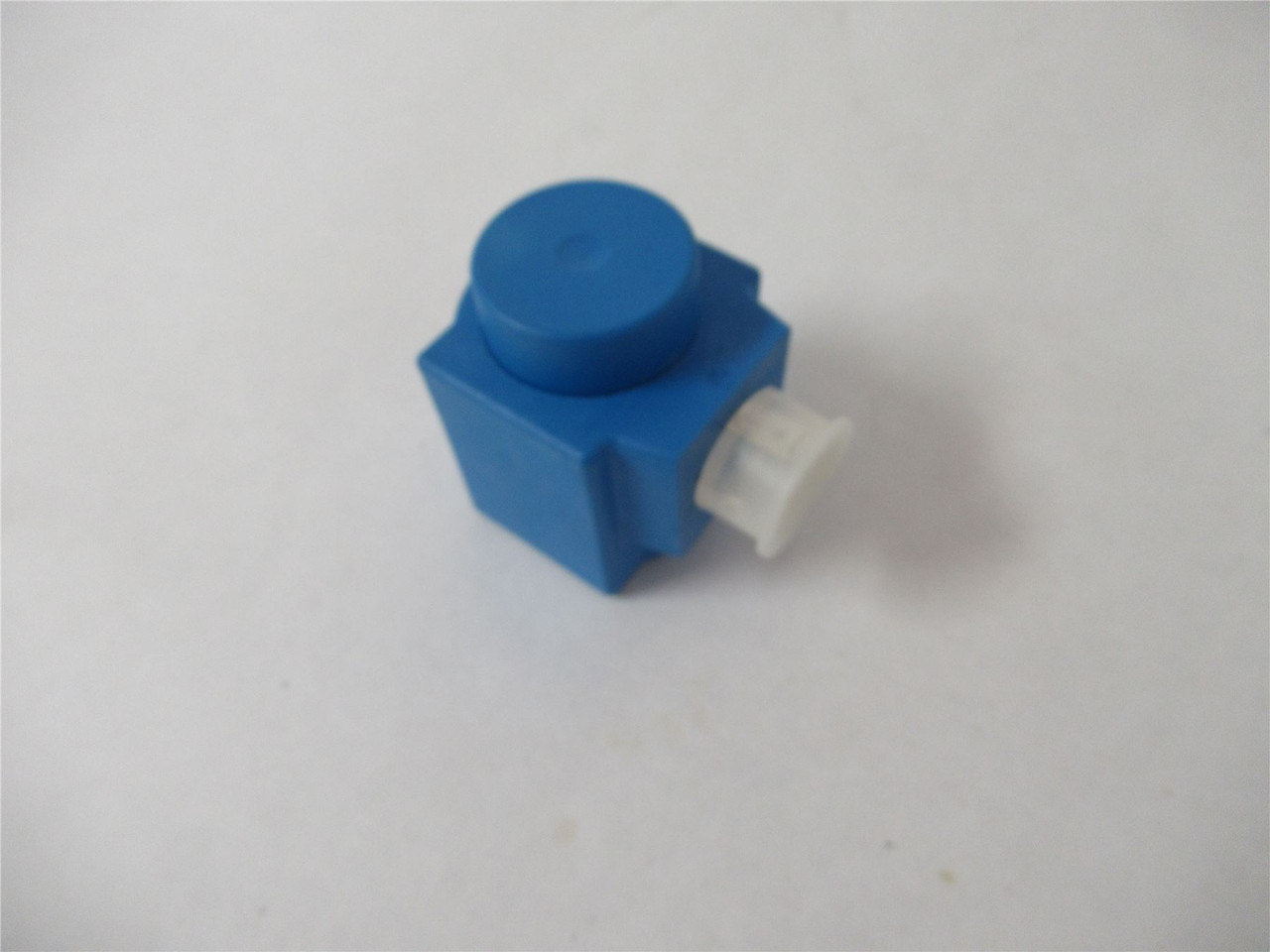 Danfoss 018F7655; Valve Coil 24VAC 60 HZ 14 W