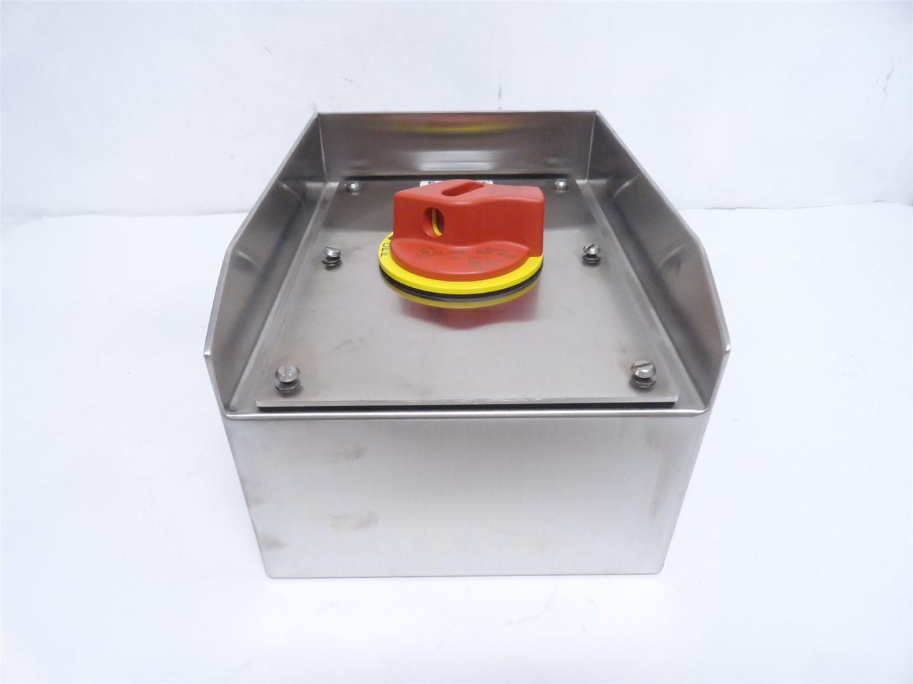 Mennekes ME 606SLP3A-M2; Motor Disconnect Switch; 60A; 600V