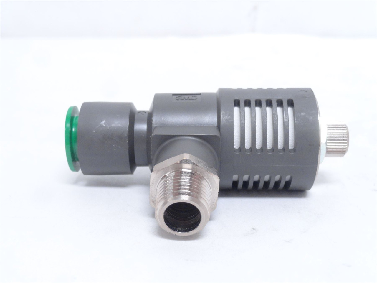 SMC ASV510F-N02-13; Speed Exhaust Valve; 1/2" Tube; 3/8" Body