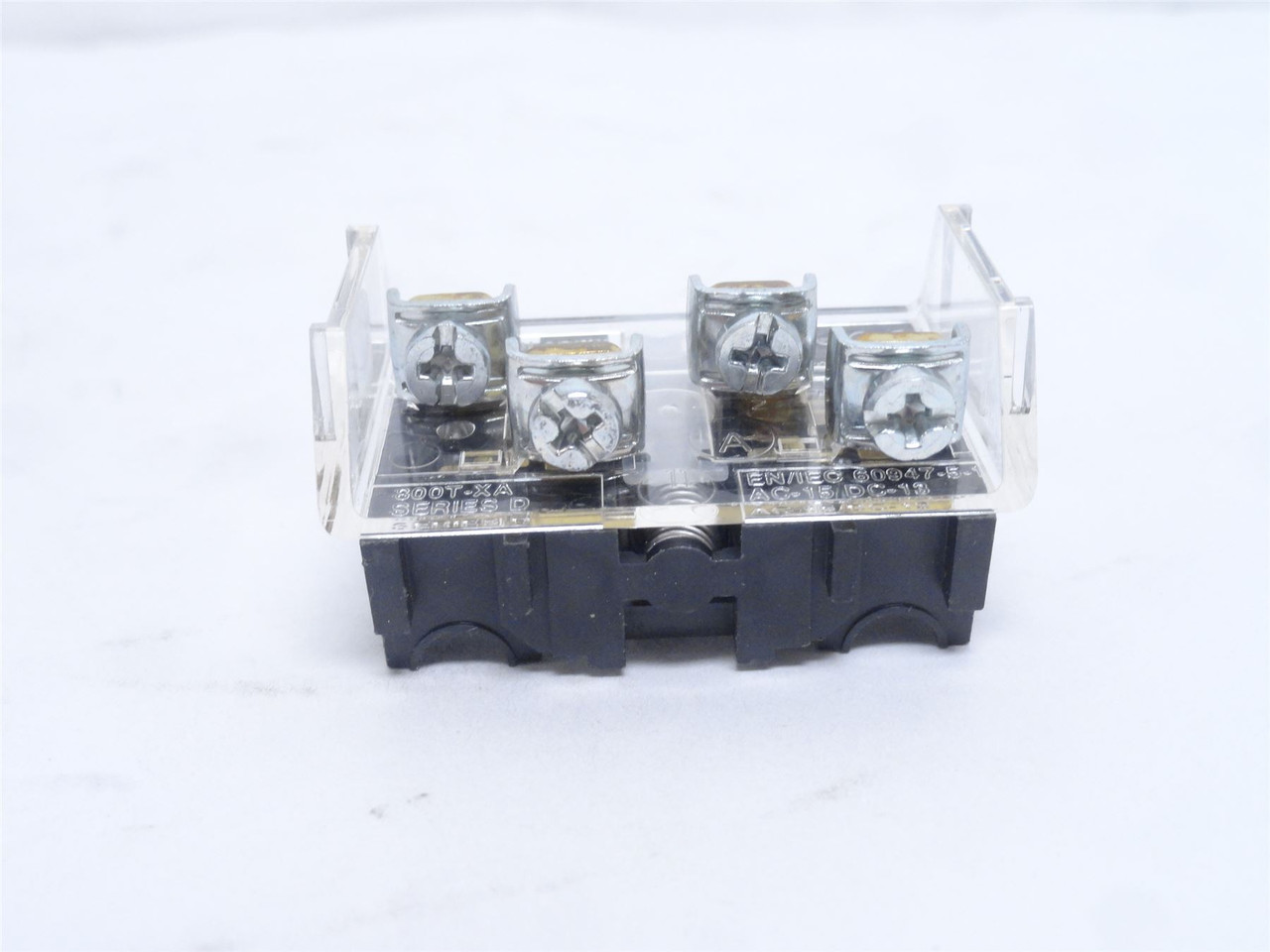 Allen-Bradley 800H-WK4B; Flip Lever Pushbutton; 2-NO; 2-NC