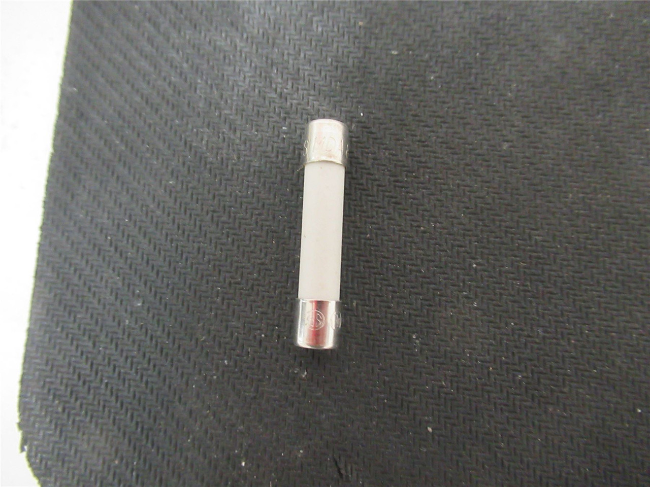 Bussmann MDA-8; Lot-5  Time Delay Fuse  8A  250 VAC