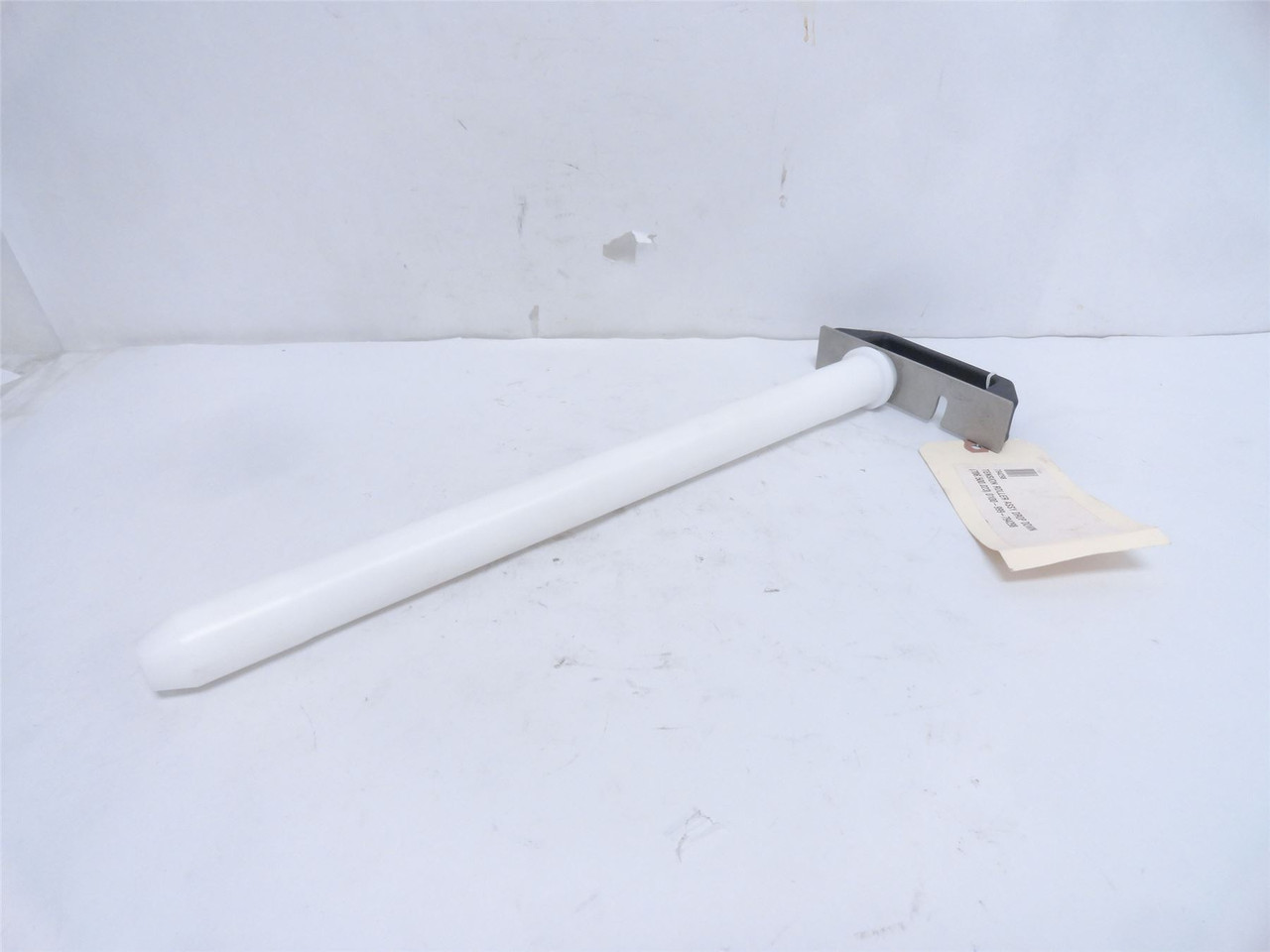 Robert Reiser 706500023; Drop Down Tension Roller; 16-5/8" L