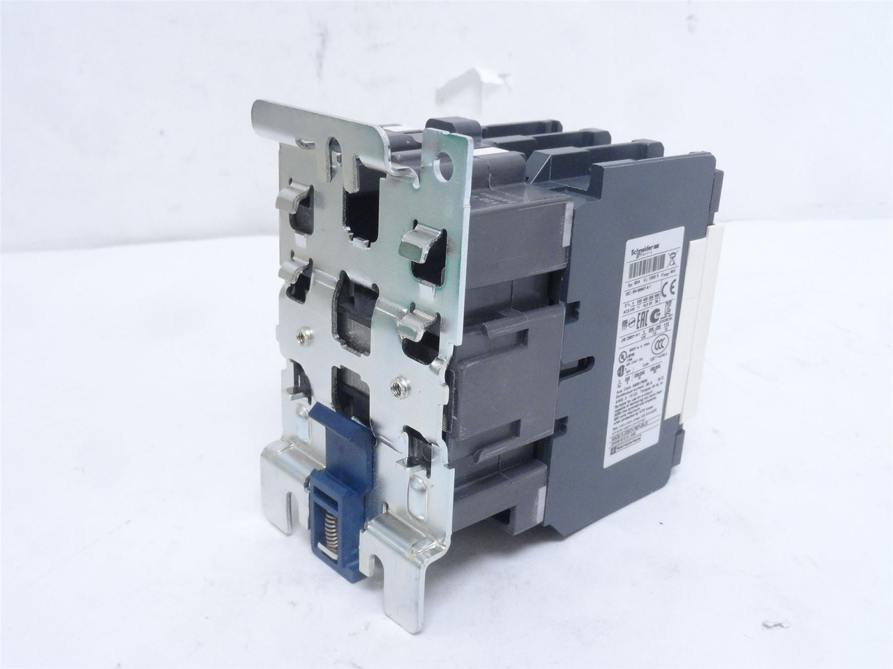 Schneider LC1D40G7; Contactor 40A; 600V; 3P; Coil: 120VAC
