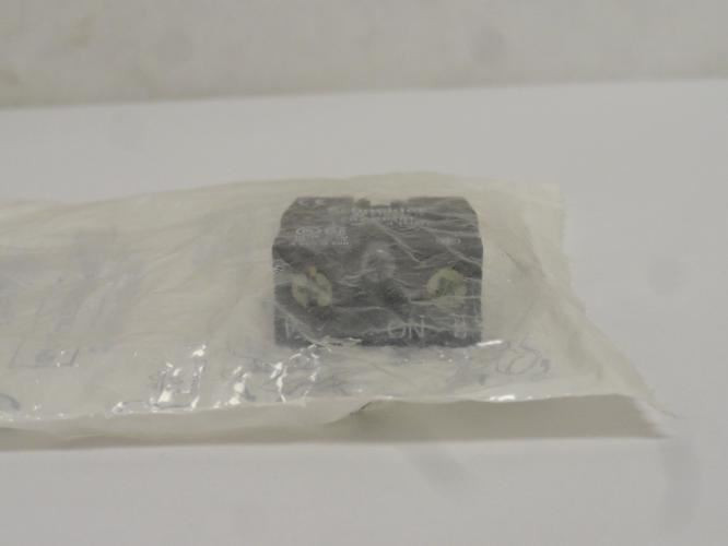 Telemecanique ZB2BE101; Contact Block; 10A; 600VAC; 1-NO