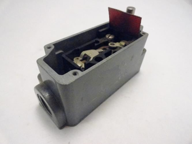 Allen-Bradley PASJ217; Limit Switch