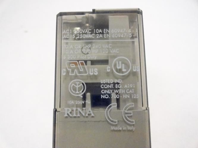 Allen-Bradley 700-HA32Z1-4; Relay 250VAC 10A; Coil 110 VDC