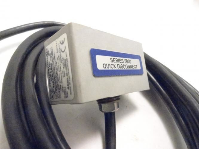 Allen-Bradley 42DCB-5000; Photoelectric Power Base 3M