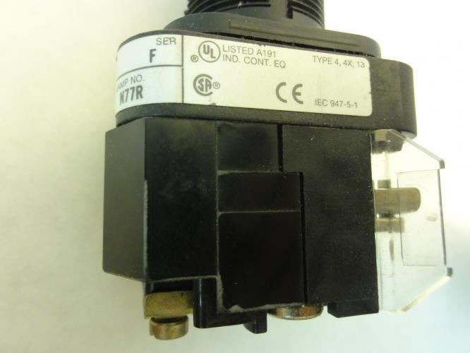 Allen-Bradley 800H-PRBL16R; Red Illuminated Push Switch SER F
