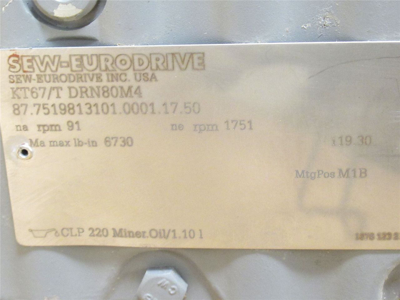 SEW K767/TDRN80M4; Gear Motor; 119.3-1 Ratio; 230/460VAC; 1HP