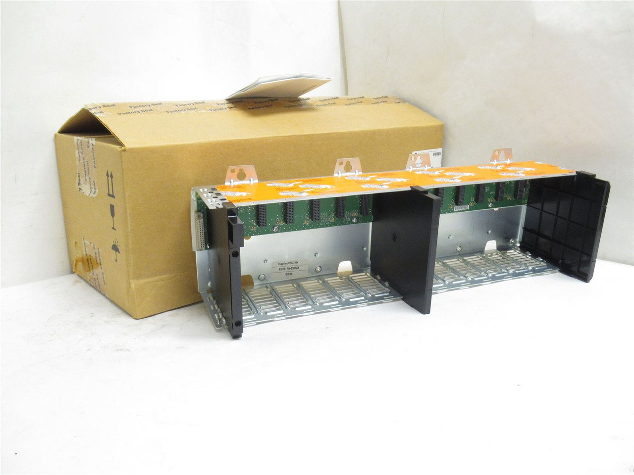 Allen-Bradley 1756-A13; Chassis Backplane; 24VDC; 13-Slot