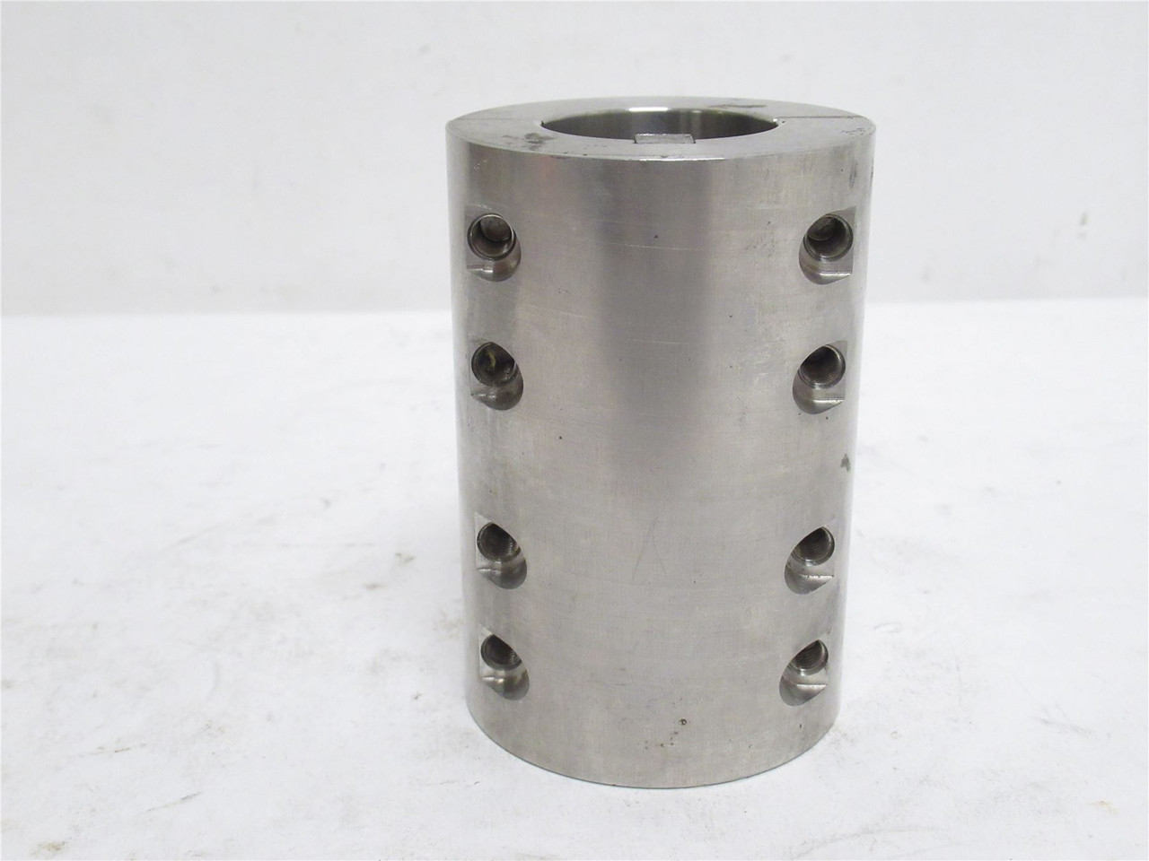 Stafford 7S106106; One Piece Split Clamp SS; 1-3/8" x 1-3/8"ID