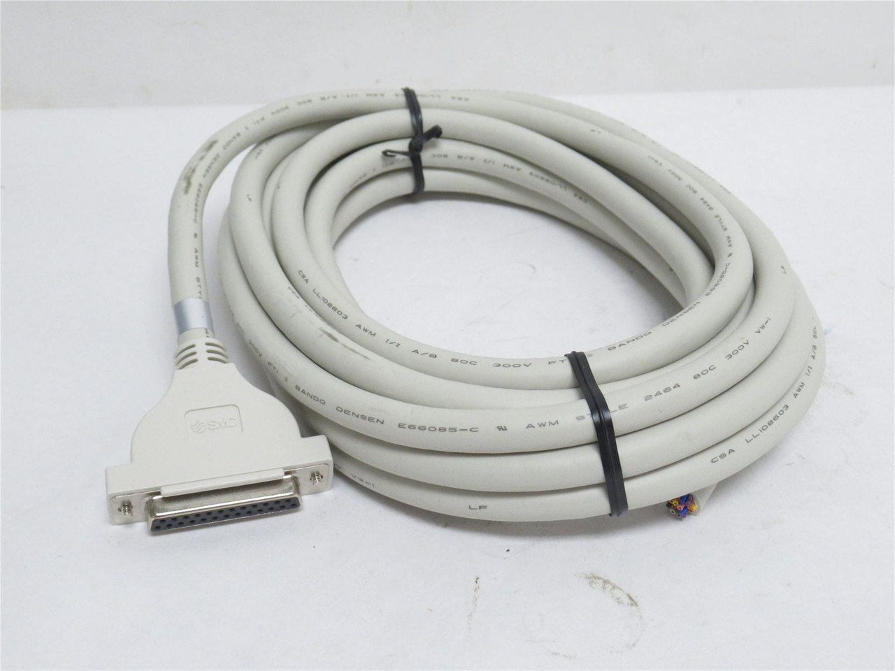 SMC AXT100-DS25-050; Connector Cable "F" Type 5m Long; 25-Pin