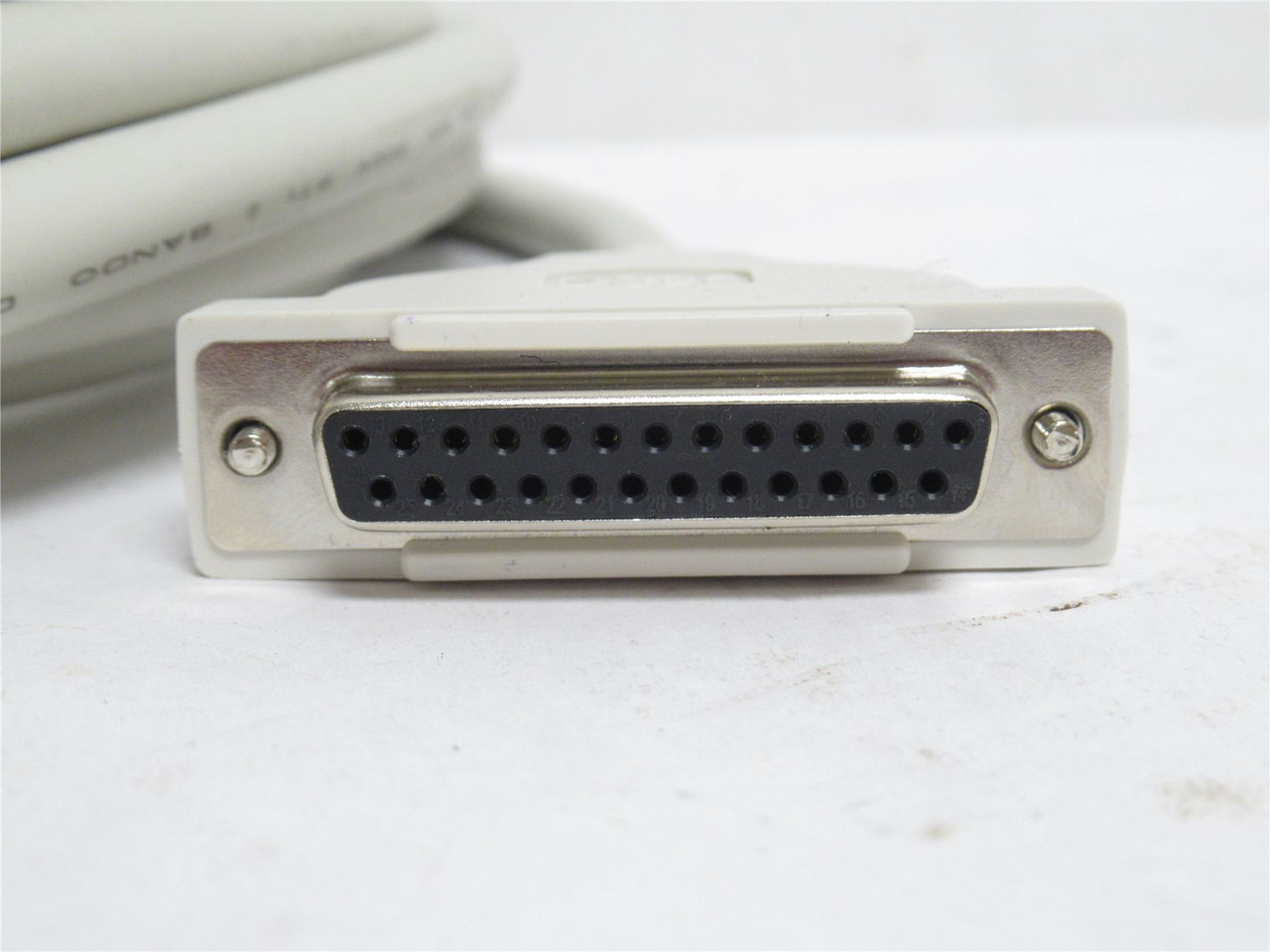 SMC AXT100-DS25-050; Connector Cable "F" Type 5m Long; 25-Pin