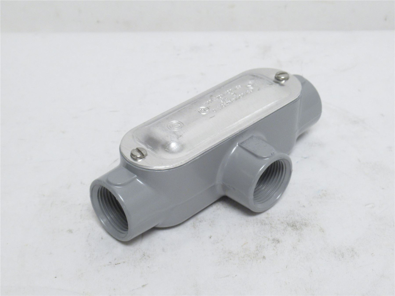 Appleton T75-A; Conduit Body; 3/4" Hub Size; W/Cover Plate